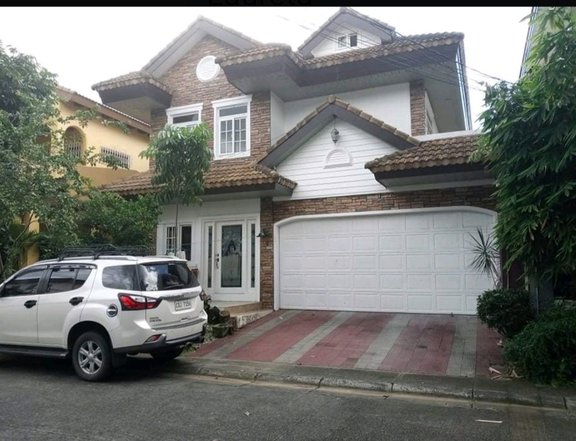 4-bedroom House For Rent in Ferndale Subd. Quezon City / QC