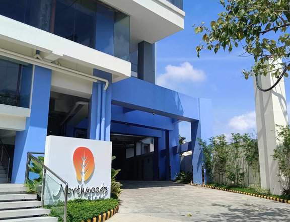 Ready for Occupancy discounted 28.9 sqm 1-bedroom Office Condo For Sale in Mandaue Cebu