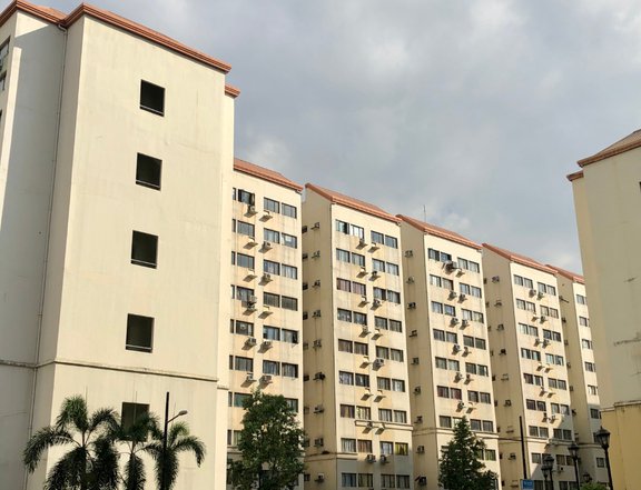( Eastbank Road ) Affordable Rent To Own Condo