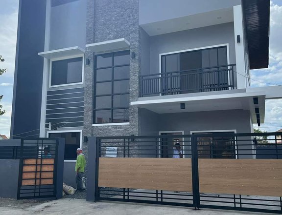 Ready For Occupancy 4-bedroom Single Attached House For Sale in Talisay Cebu