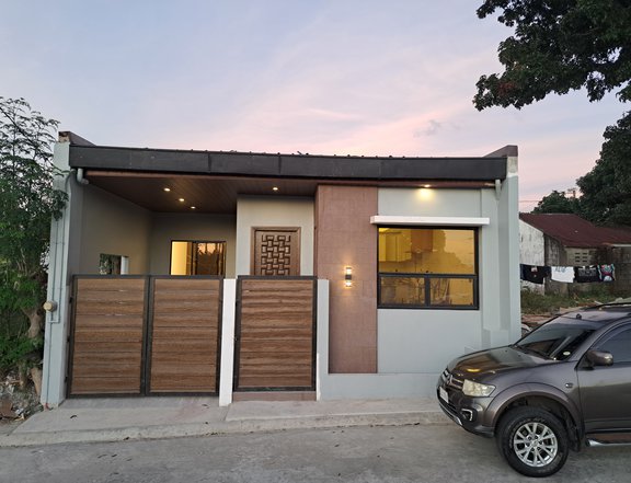 2 Bedroom, Single Detached, Fully finish, negotiable, 5 min away from SM trece martires.