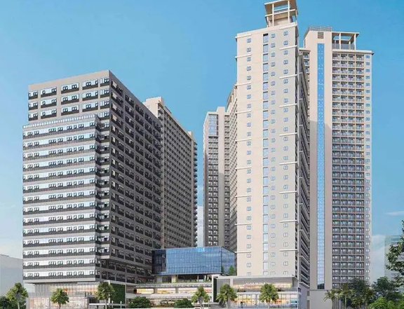 Luxurious Condomenium in City Clou Golden Topper with 15 amenities, no spot down payment 15k monthly
