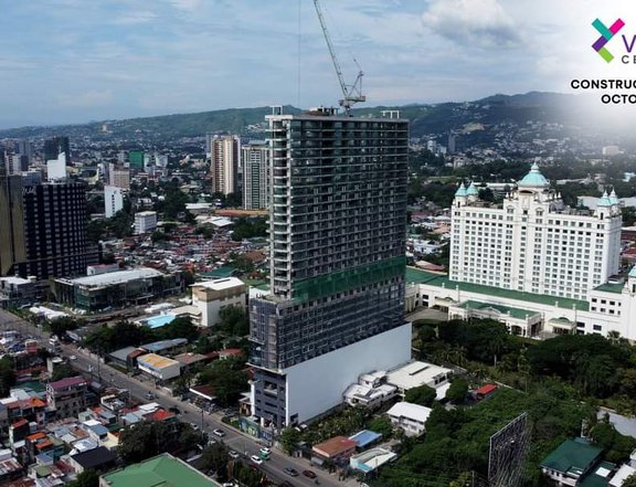 Condominium Located in between two major BUSINESS DISTRICTS: Cebu IT Park and Cebu Business Park.