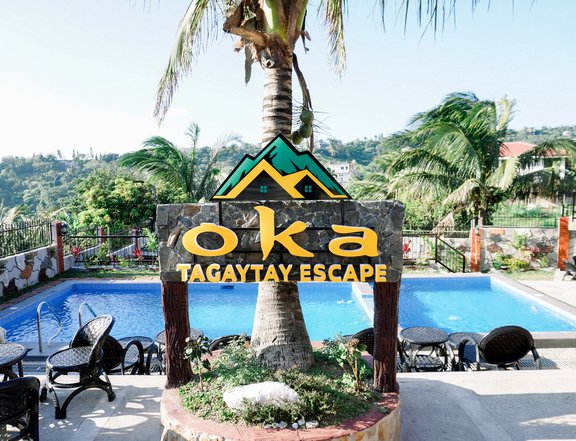5 bedroom single detached with heated pool in tagaytay for salesale