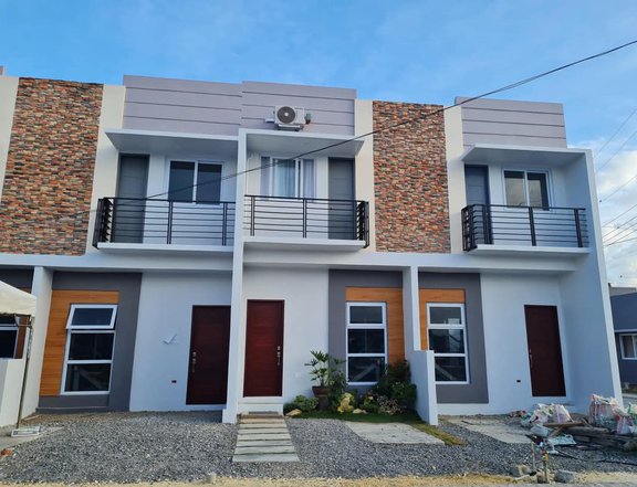 Onepropertee House & Lot in Purok 8 Liberted Baclayon Bohol