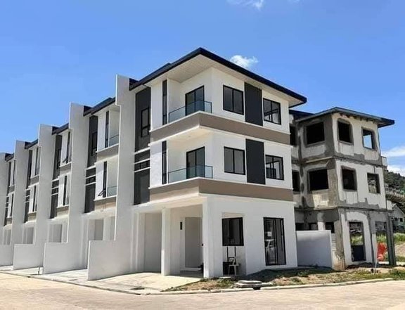 3-Bedroom Townhouse For Sale in Cebu City Cebu