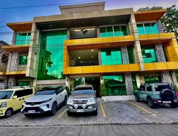 Hotel Generates Income in Davao city. For sale