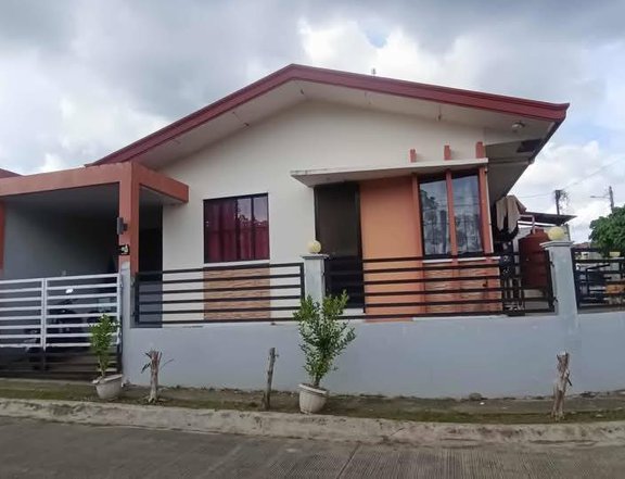 2.8  Corner House Davao city