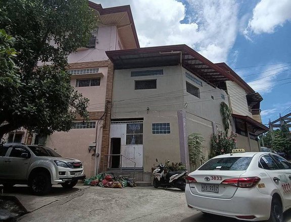 Apartment for sale generating Income