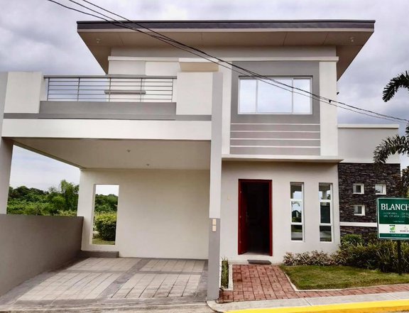 4 Bedroom House and Lot in Metrogate Meycauayan