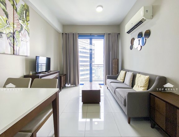 Three Central 50G 2 Bedroom 2BR Condo Unit for Sale in Makati City