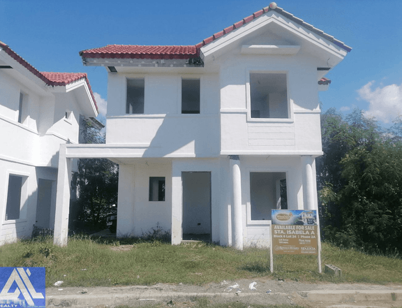 4-bedroom Single Detached House For Sale in Urdaneta Pangasinan - Woodside Garden Village