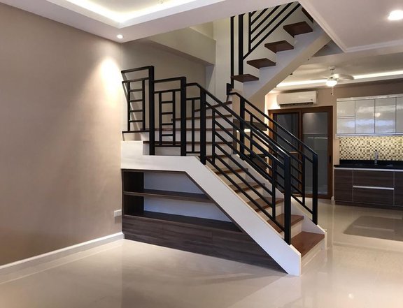 BRAND NEW  3 STOREY TOWNHOUSE IN SAN ANTONIO VILLAGE MAKATI FOR SALE
