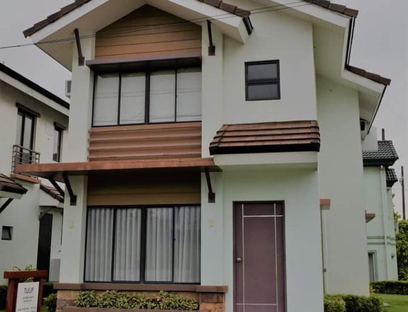 3BR-3T&B HOUSE AND LOT-FULLY FURNISHED-WITH INTERIORS-Calamba Laguna