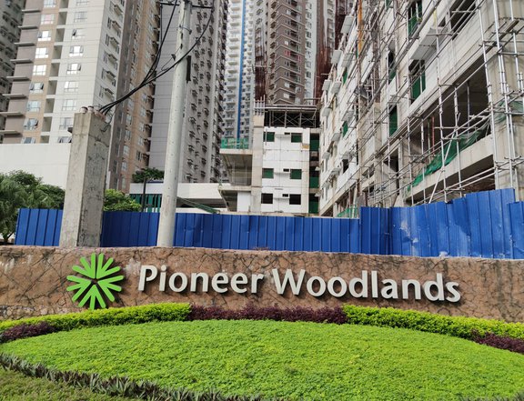 Pioneer Woodlands Condominium in Mandaluyong P25,000 month 2-BR 50 sqm