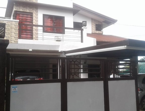 Spacious Lot for Sale with House in Amadeo Cavite very near Tagaytay