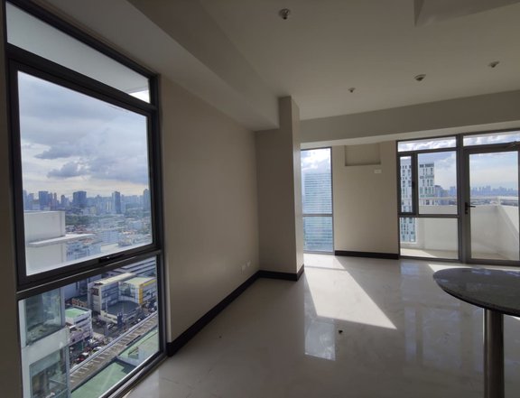 Ready for Occupancy 2-BR 71 sqm with balcony 20K Monthly in Manhattan