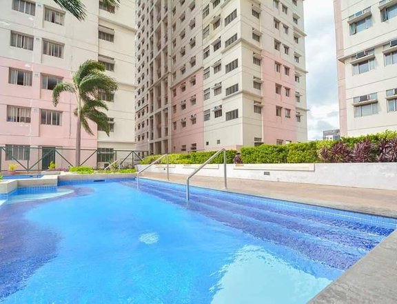 Condo near Robinsons Magnolia P25000 month Ready For Occupancy 2-BR