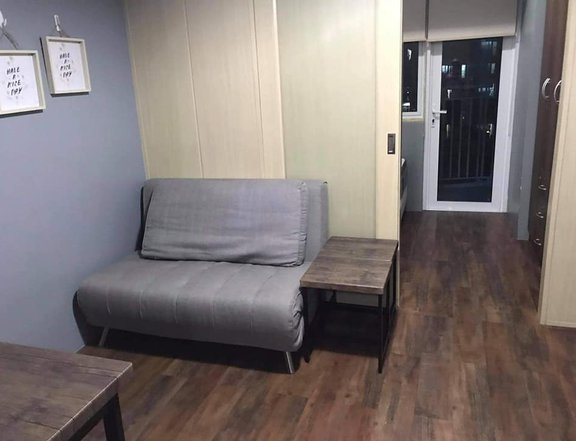 For Rent 1BR in Makati Minimalist 1BR in Jazz Residences