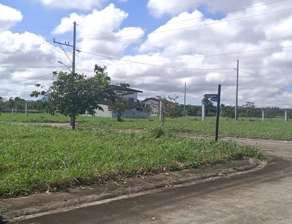 THE SONOMA RENT TO OWN LOT 23K PER SQM NEAR NUVALI STA ROSA LAGUNA