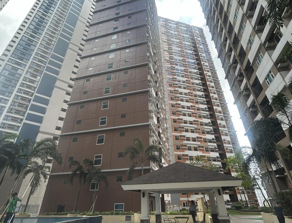 Gateway Regency Studio Mandaluyong - Rent to own Condominium