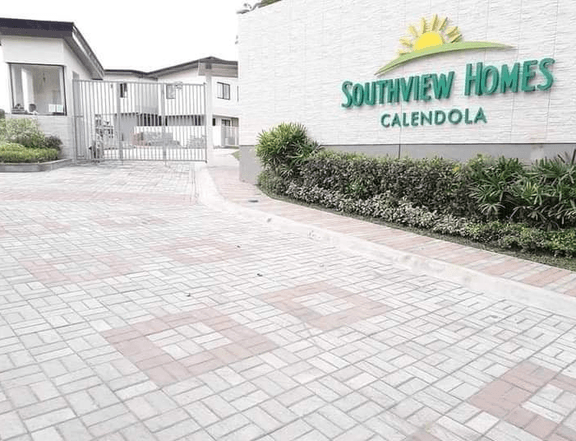 Southview Homes Calendola Near Manila Townhouse and Single Attached