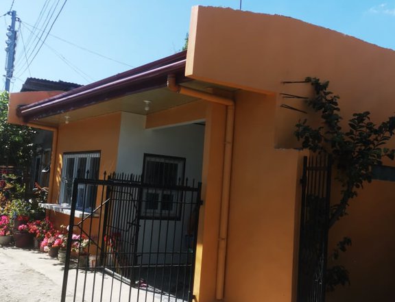 House for Sale with shop and Apartment in Bauan Manginao Bauan Tech Hi