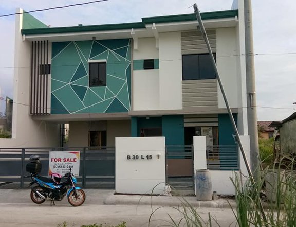 Daang Hari near Evia Mall House and lot for sale Ready for Occupancy