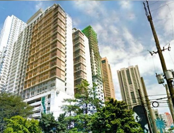 RFO-200k DP Move in Asap Rent to own Condo Pioneer Woodlands