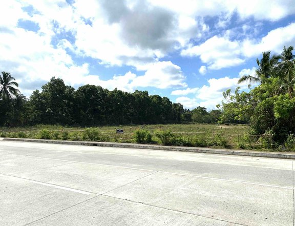 2 Titled lots 1.49Ha. 70m+ frontage to EastWest Road. ONLY P6.5k/sqm