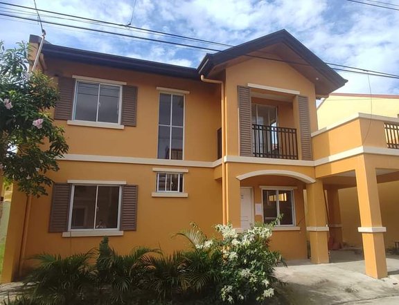 5-bedroom Single Detached House For Sale in Cabanatuan Nueva Ecija