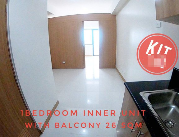1 bedroom with Balcony for sale in Makati Near Makati Med