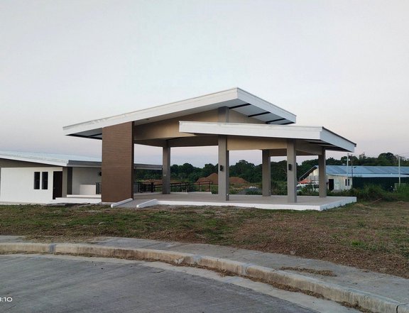 Modern townhomes and single homes in Amaia Scapes Trece Martires