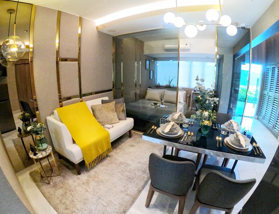 Pre-selling Residential and Office Condo Near NAIA Terminal 1