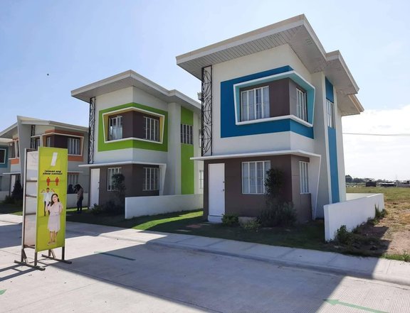 House and Lot at The Hauslands Mexico Pampanga for Sale!!!!