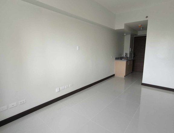 For rent condominium in pasay near Philippine General Hospital