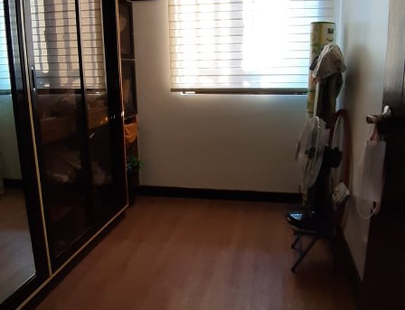2 Bedroom with Balcony for Rent in Arista Place Paranaque City