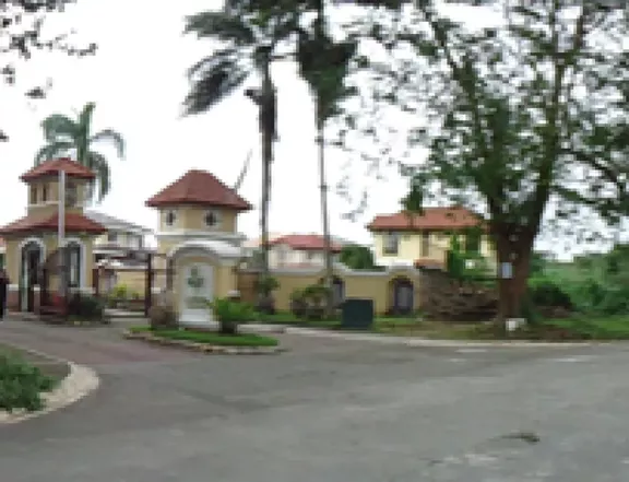 251sqm Vacant LOT For Sale at Island Park Paliparan Dasma Cavite