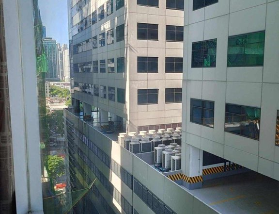 For Rent One Bedroom @ Seibu Tower BGC