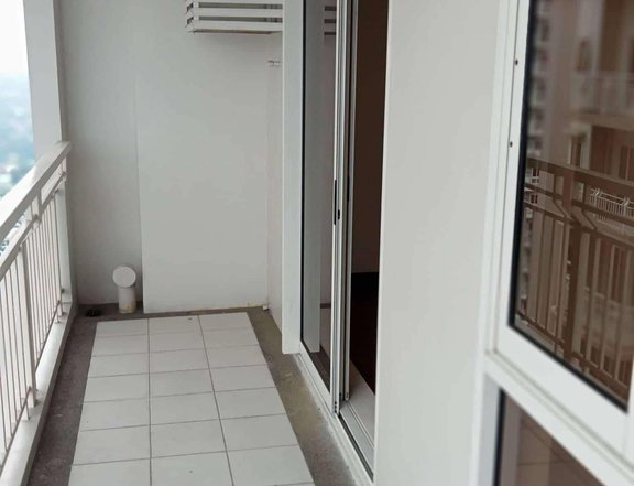 2 Bedroom Penthouse Unit with Balconies for Rent in Lumiere Residences Pasig City