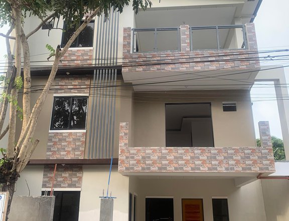 4-bedroom Single Attached House For Sale in Fairview Quezon City / QC