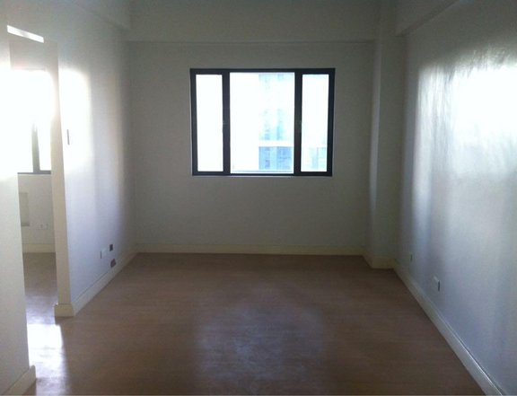 For Rent Studio @ Forbeswood Heights BGC