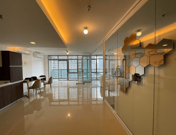 1BR Rent and For Sale  at East Gallery Place BGC Taguig City