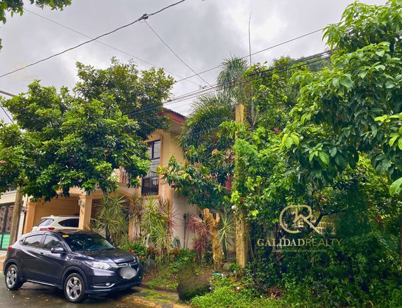 House & Lot 5BR For Sale Semi Furnished Santa Rosa Laguna - CRS0294
