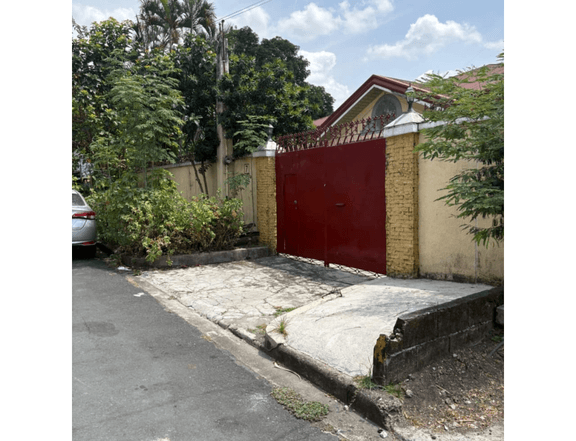 Spacious 4BR Bungalow in West Fairview QC  400sqm, Gated Subdivision