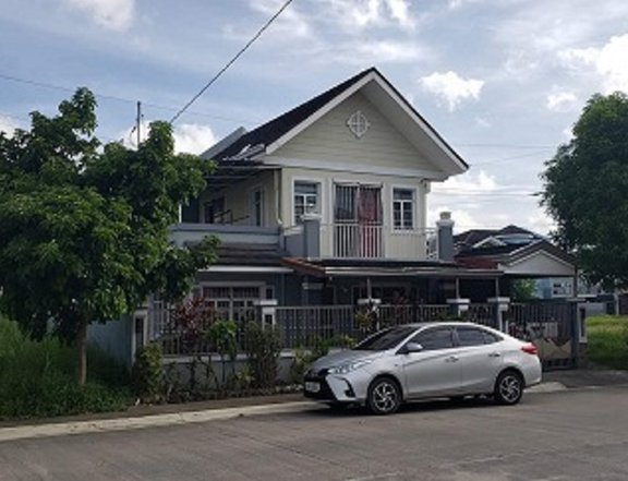 House for Sale in Princeton Heights Molino Blvd Bacoor Cavite