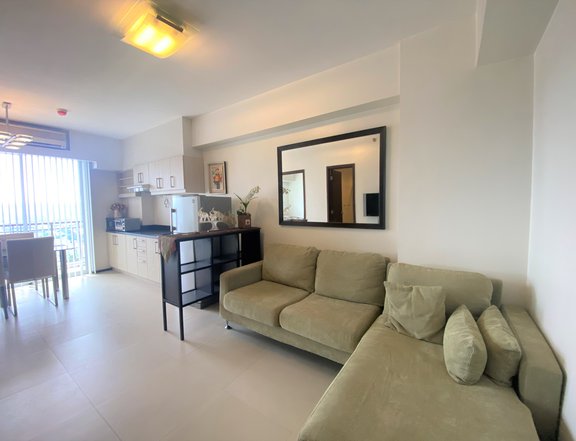 1 Bedroom Unit For Sale in Ibiza Tower, Circulo Verde, QC!