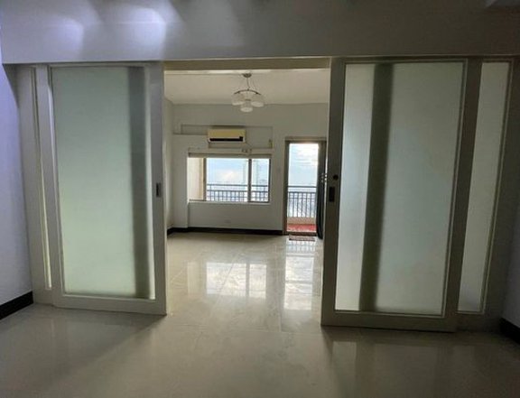 1BR Condo Unit for Rent in Manhattan Parkway Tower 1, Quezon City