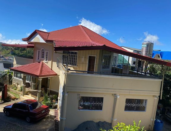 547 SQ M  2 STOREY Baguio House and Lot with Overlooking View