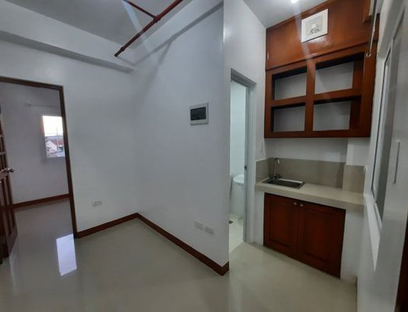 Apartment Bldg. For Sale  Brgy. Bangkal, Makati City